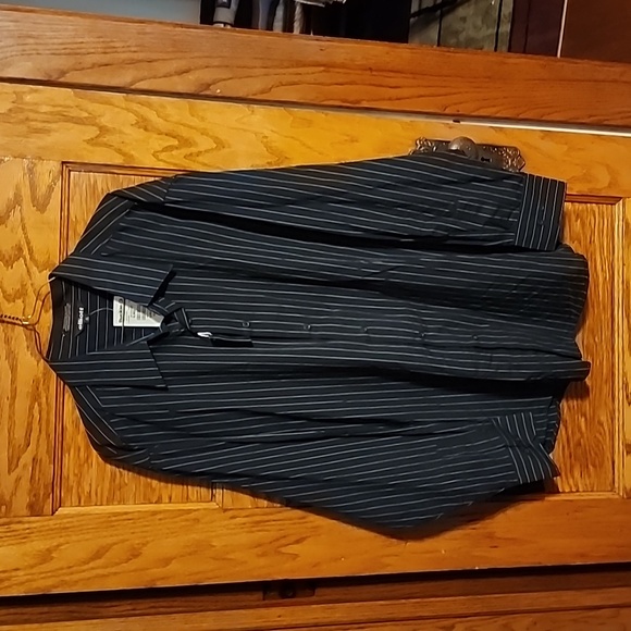 **Nwt**Elliott Button Up